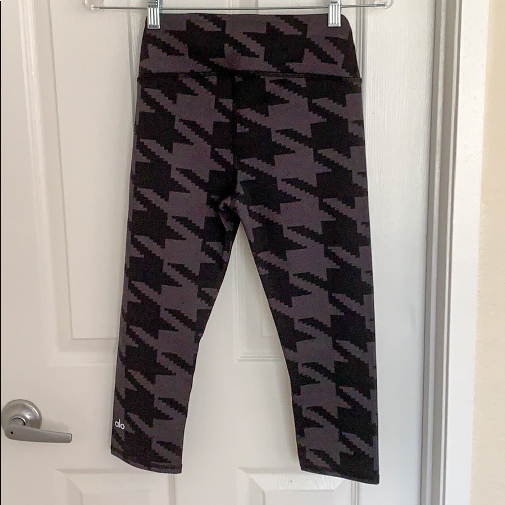 Alo Yoga airbrush capri leggings